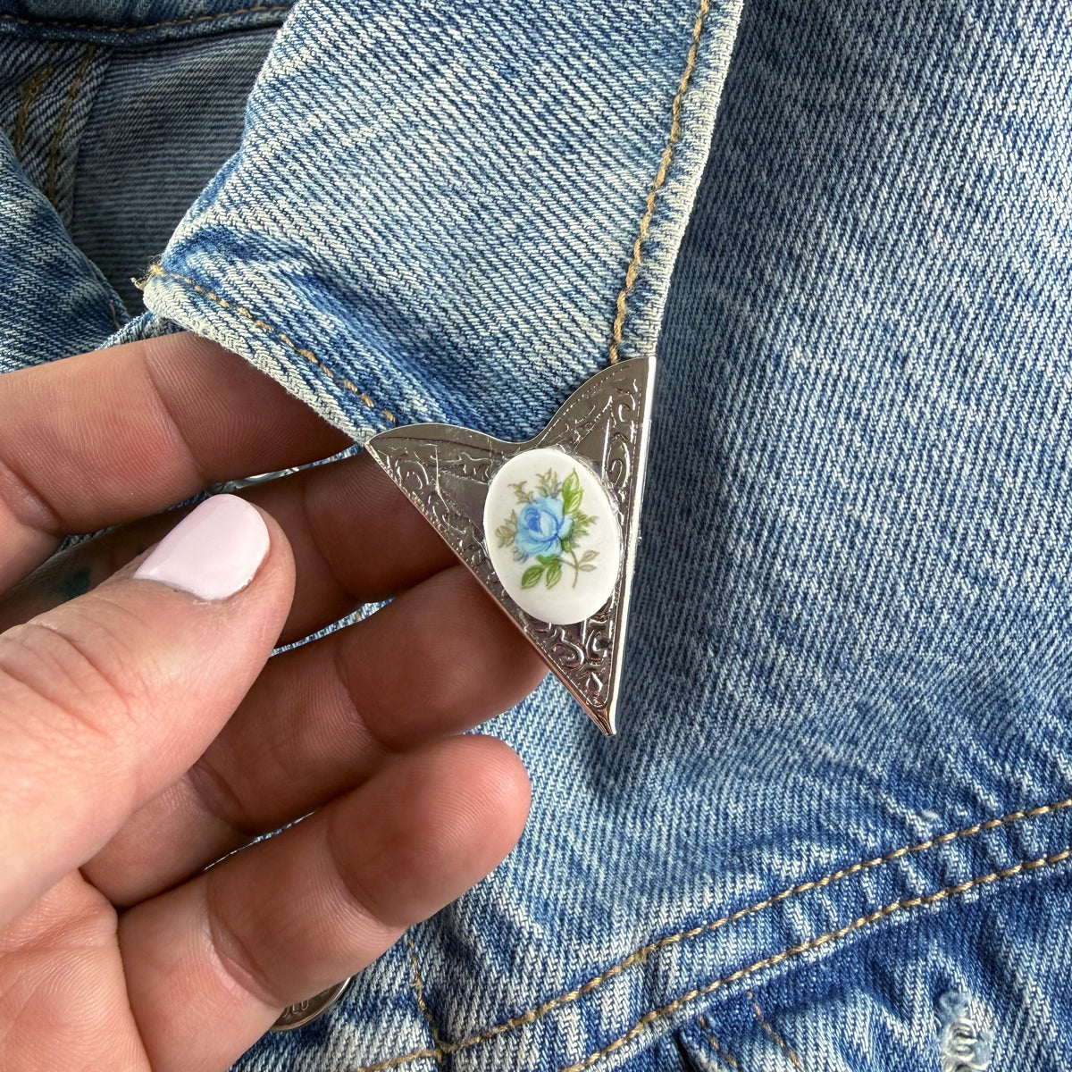 "Country Time" Collar Tips