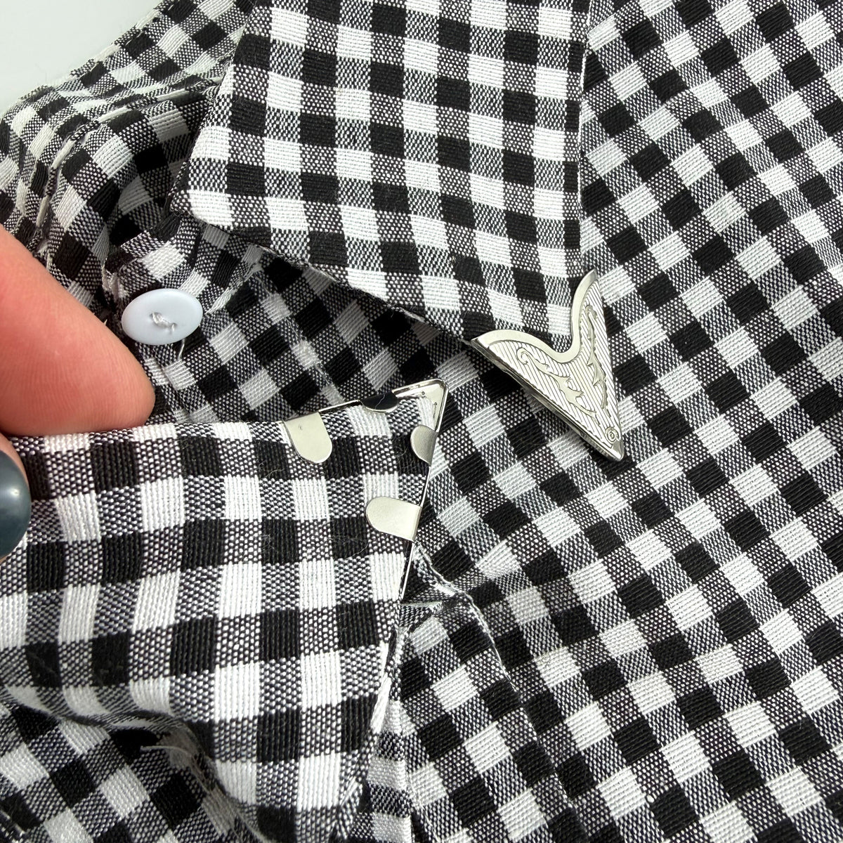 "Valley View" Collar Tips