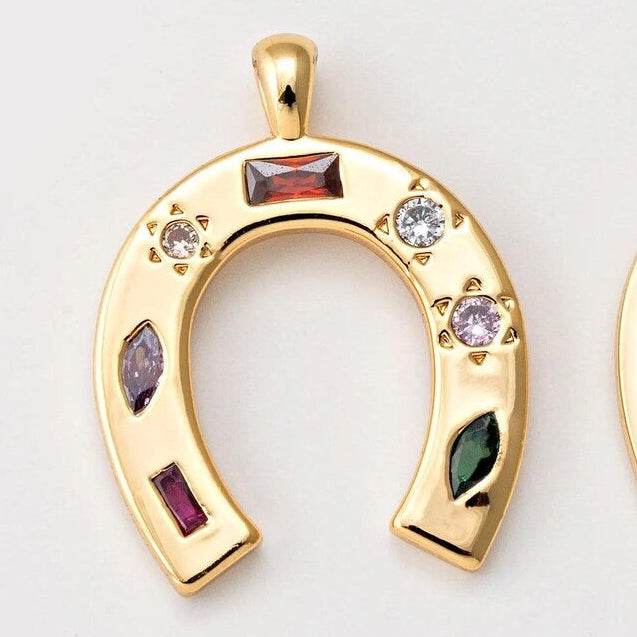 “Lucky Gem” Horseshoe Necklace