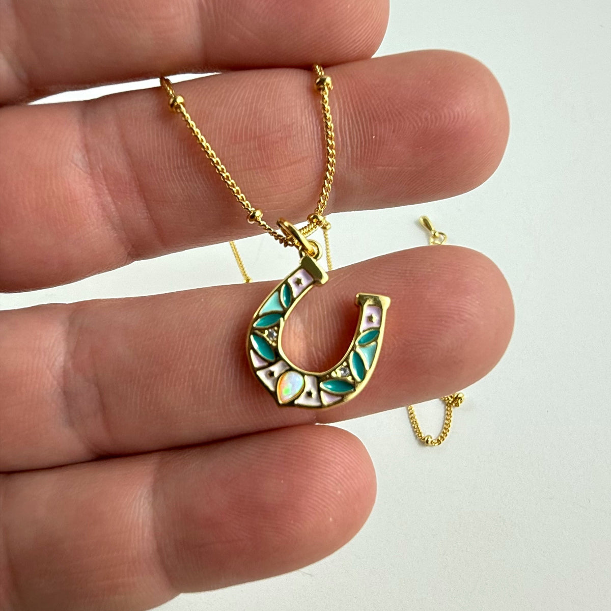 “Ringer” Horseshoe Necklace