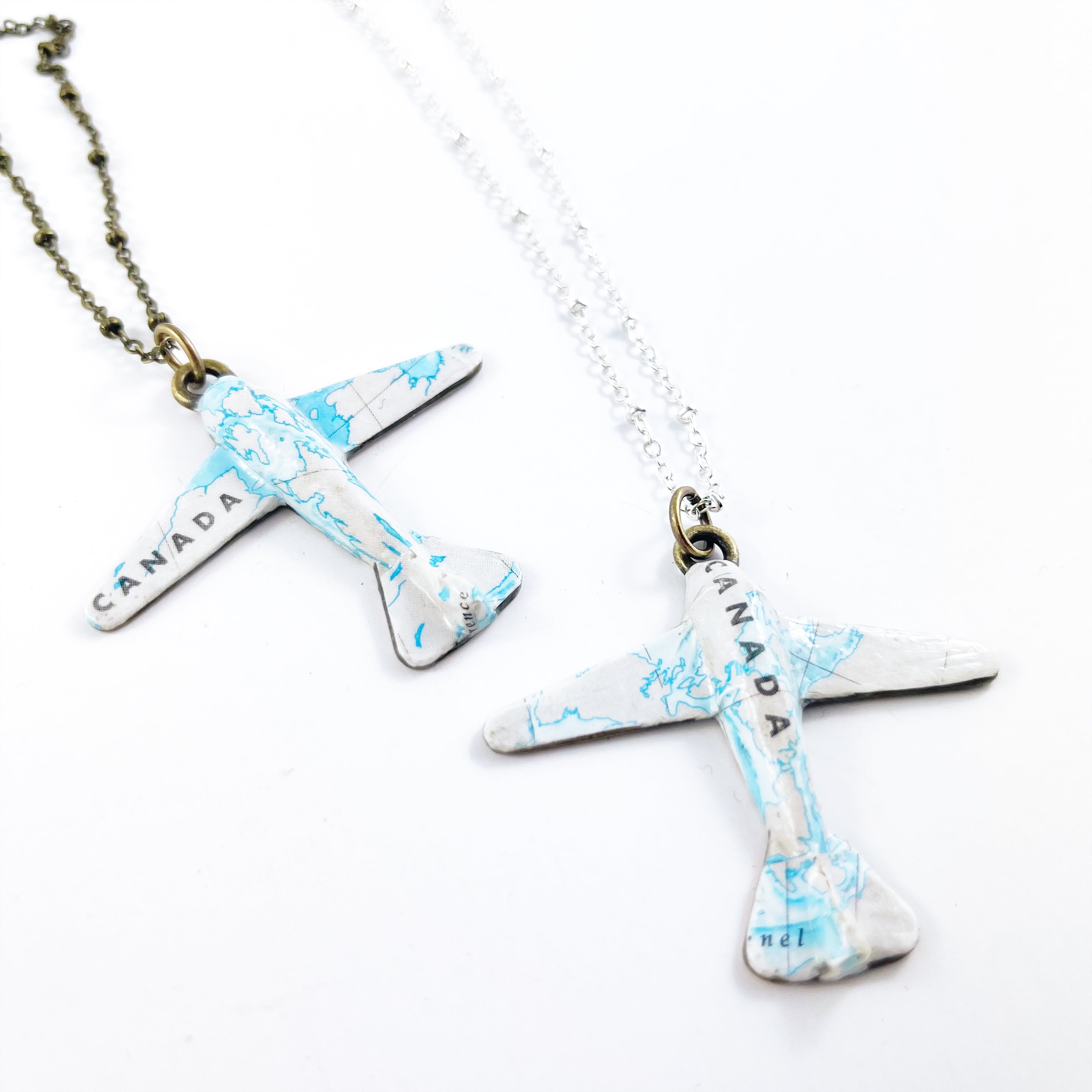 LV airplane necklace/chain from Survivalsource for 135¥ link under image.  Detailed review in the comments : r/DesignerReps